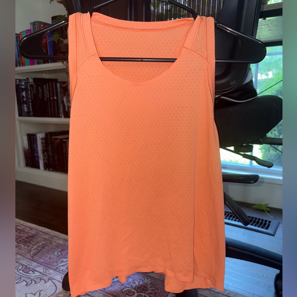 Orange Lululemon cropped muscle tank 🧡